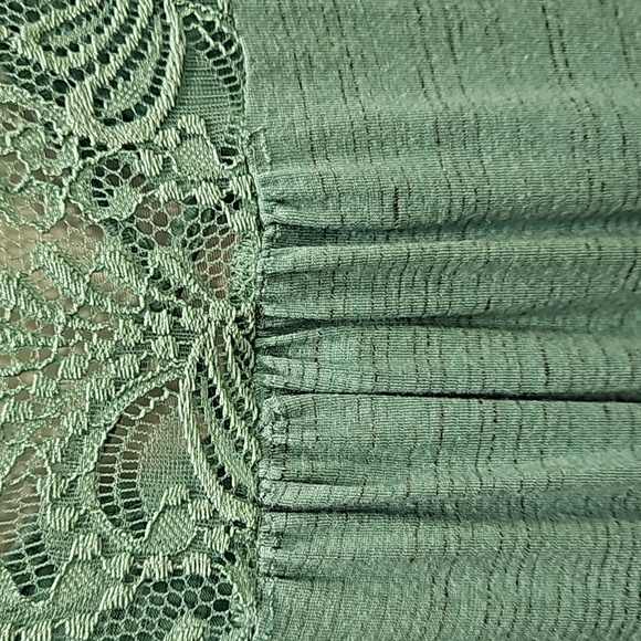 Tru Self, Aqua Top, Lace, Sz LG, Rayon, Stretch - Picture 11 of 15